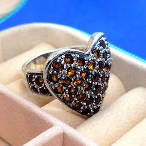 💥925 Sterling Silver💥 Large Heart Ring with Smokey Quartz Gemstones.